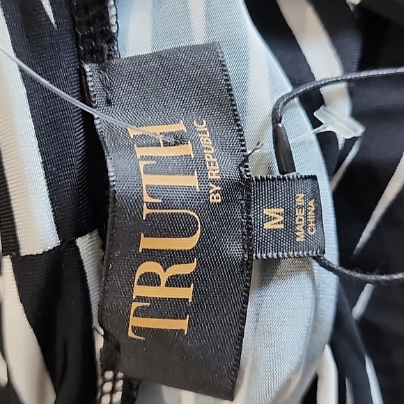 Truth By Republic Zebra Print Long Sleeve Viscose Blend Turtleneck Top NWT - Picture 6 of 8